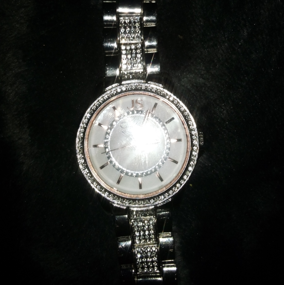 Jessica Simpson watch
